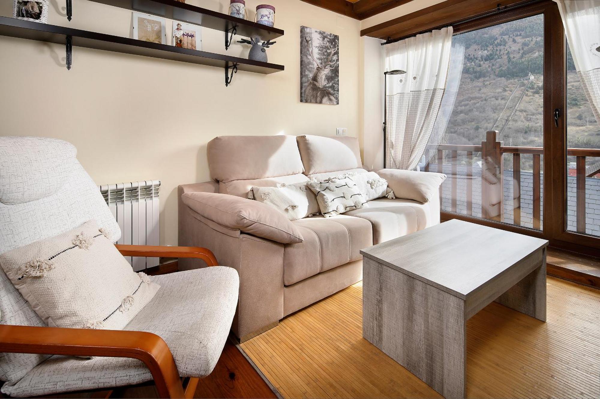 Apartamento La Santeta De Aran Vielha Exterior photo